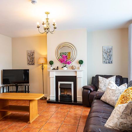 Kerry Holiday Homes At The Killarney Holiday Village Eksteriør bilde