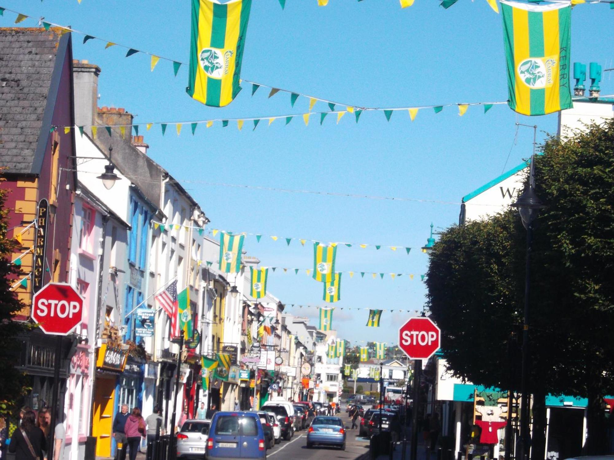 Kerry Holiday Homes At The Killarney Holiday Village Eksteriør bilde